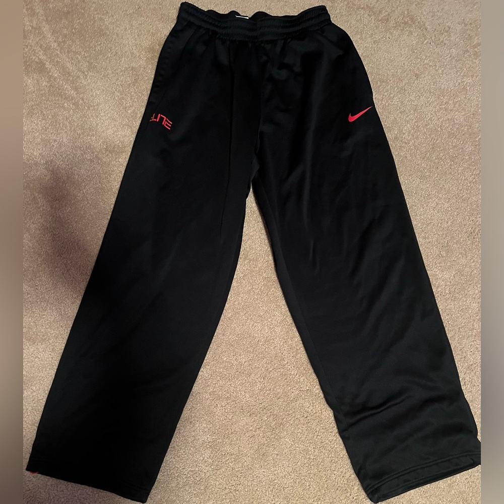 XL Nike sweatpants